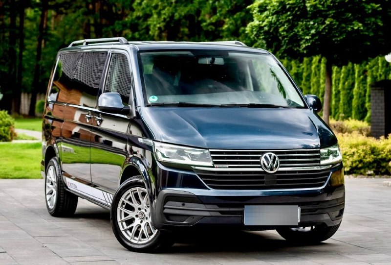 Volkswagen Caravelle — фото 1 из 7