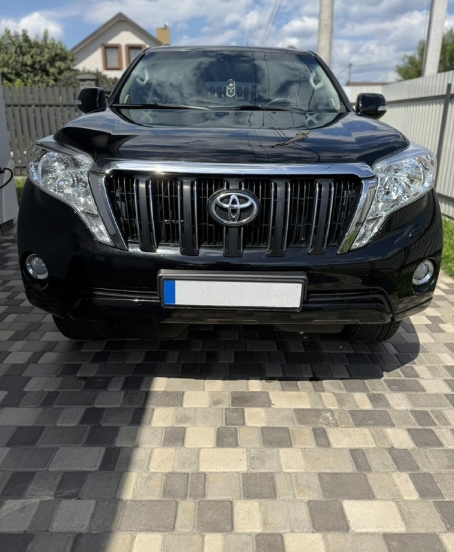 Toyota Land Cruiser Prado — фото 1 из 10